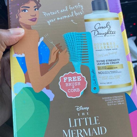 Carol's Daughter Goddess Strength The Little Mermaid Hair Set with Brush + Comb - Picture 5 of 5